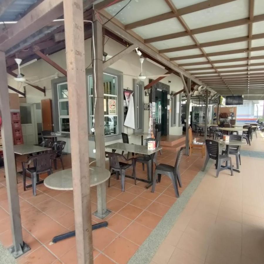 Cozzy Motel ملقا المظهر الخارجي الصورة