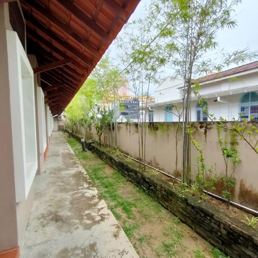 Cozzy Motel ملقا المظهر الخارجي الصورة