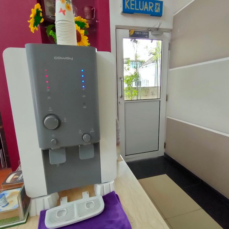 Cozzy Motel ملقا المظهر الخارجي الصورة